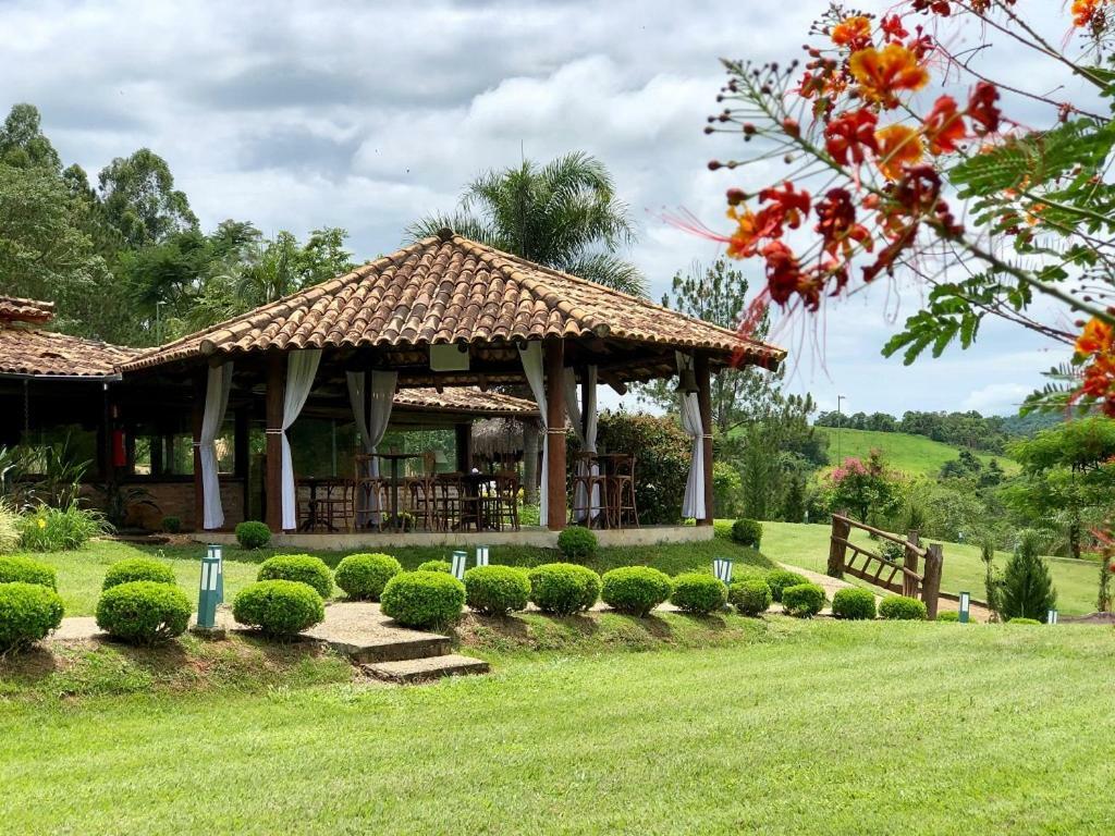 Leao De Juda Charme Hotel Sao Sebastiao do Paraiso Ngoại thất bức ảnh